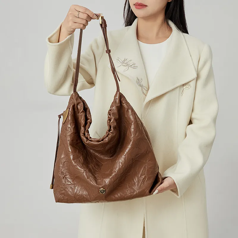 Gong Xuan Genuine Cow Leather Shoulder Bag Women's-18
