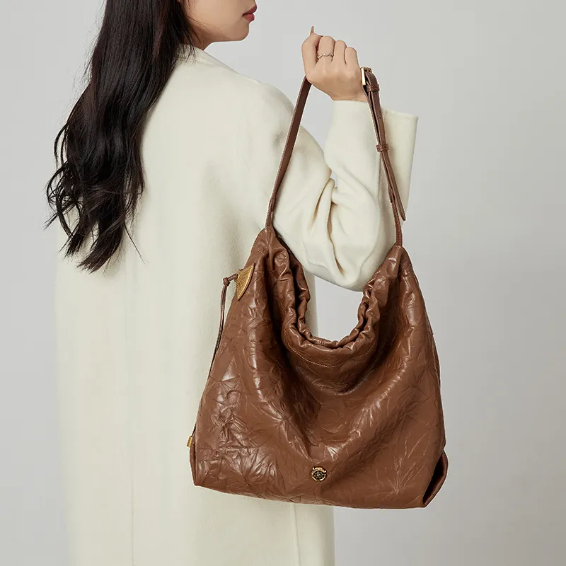 Gong Xuan Genuine Cow Leather Shoulder Bag Women's-22