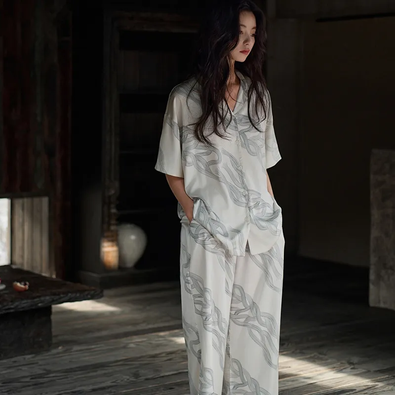 Same Language Pajama Gift Box Women's Gray White-1