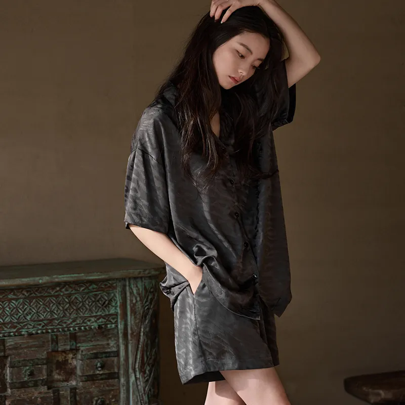 Same Language Pajama Set Women's Ink · Tiger Pattern-4