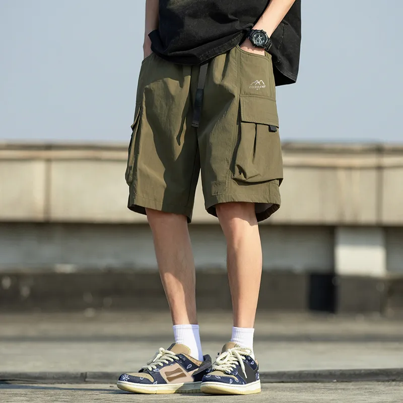 Warrior Huichao Riding The Wind Collection Cargo Shorts Unisex-33