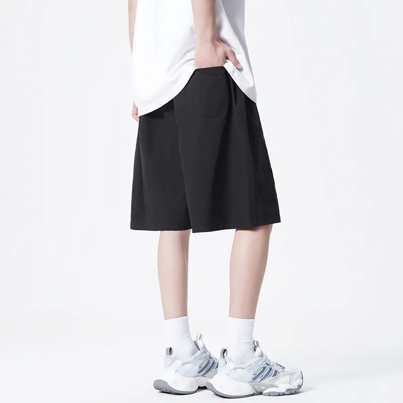 Warrior Huichao Riding The Wind Collection Cargo Shorts Unisex-3