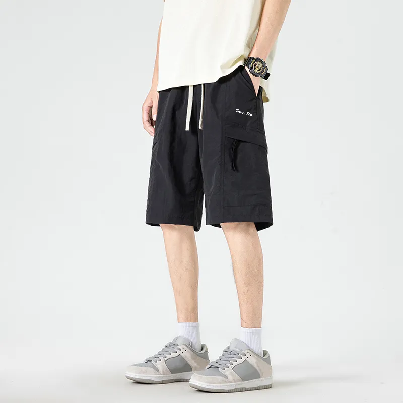 Warrior Huichao Riding The Wind Collection Cargo Shorts Unisex-3