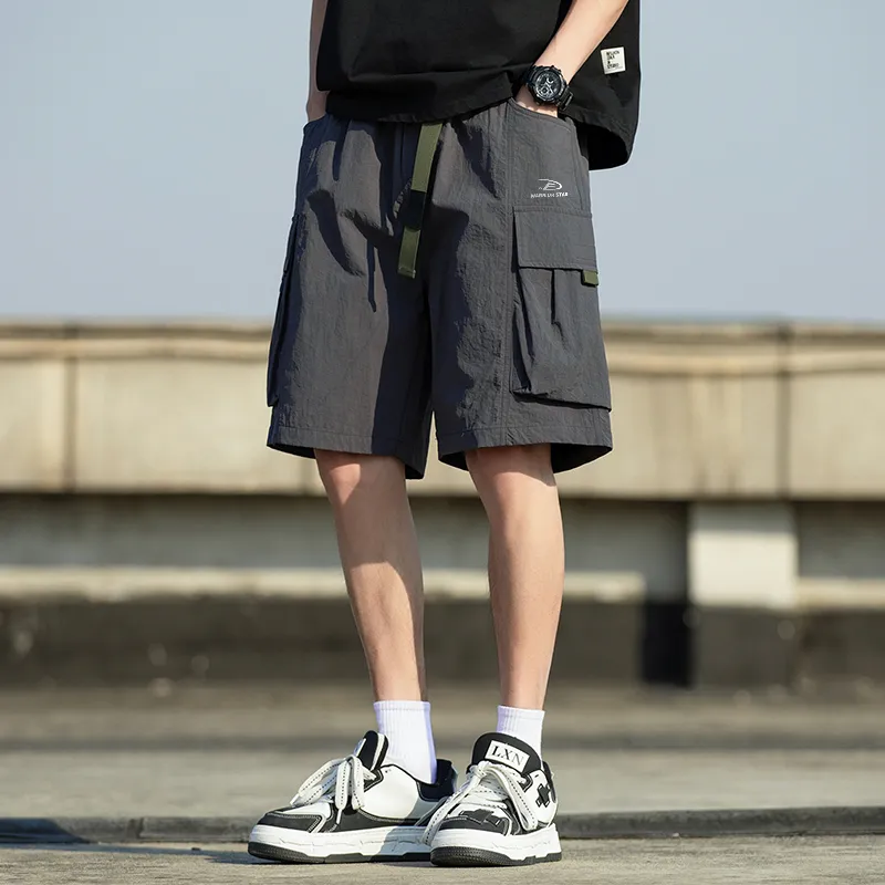 Warrior Huichao Riding The Wind Collection Cargo Shorts Unisex-4