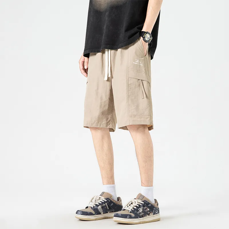 Warrior Huichao Riding The Wind Collection Cargo Shorts Unisex-9