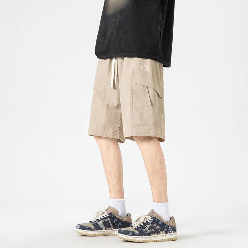 Warrior Huichao Riding The Wind Collection Cargo Shorts Unisex Green-14