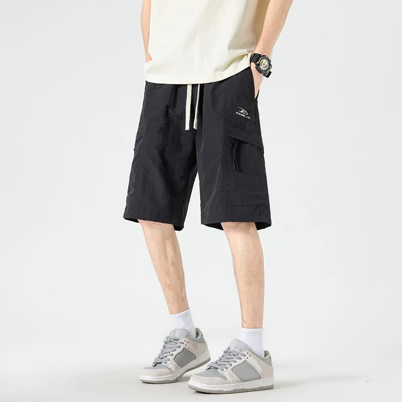 Warrior Huichao Riding The Wind Collection Cargo Shorts Unisex-4