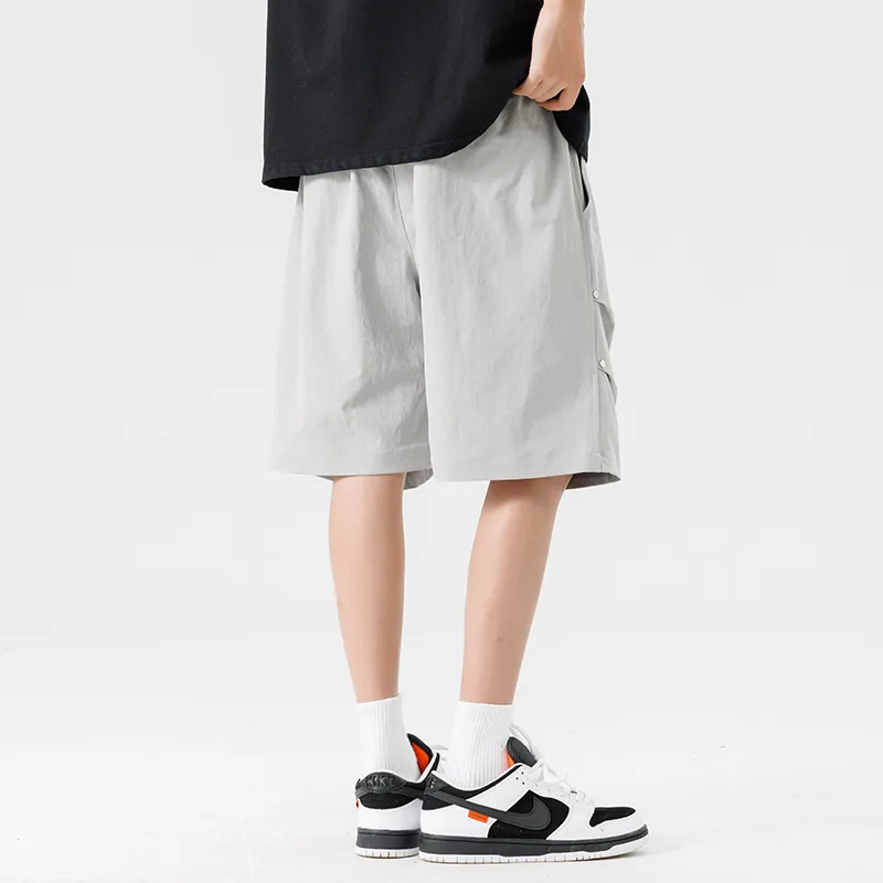 Warrior Huichao Riding The Wind Collection Casual Shorts Unisex-38
