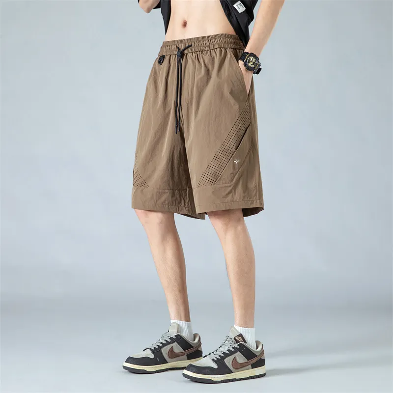 Warrior Huichao Riding The Wind Collection Cargo Shorts Unisex-22