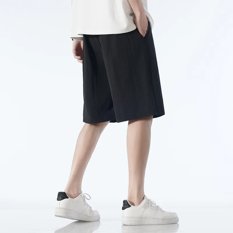 Warrior Huichao Riding The Wind Collection Casual Shorts Unisex-2