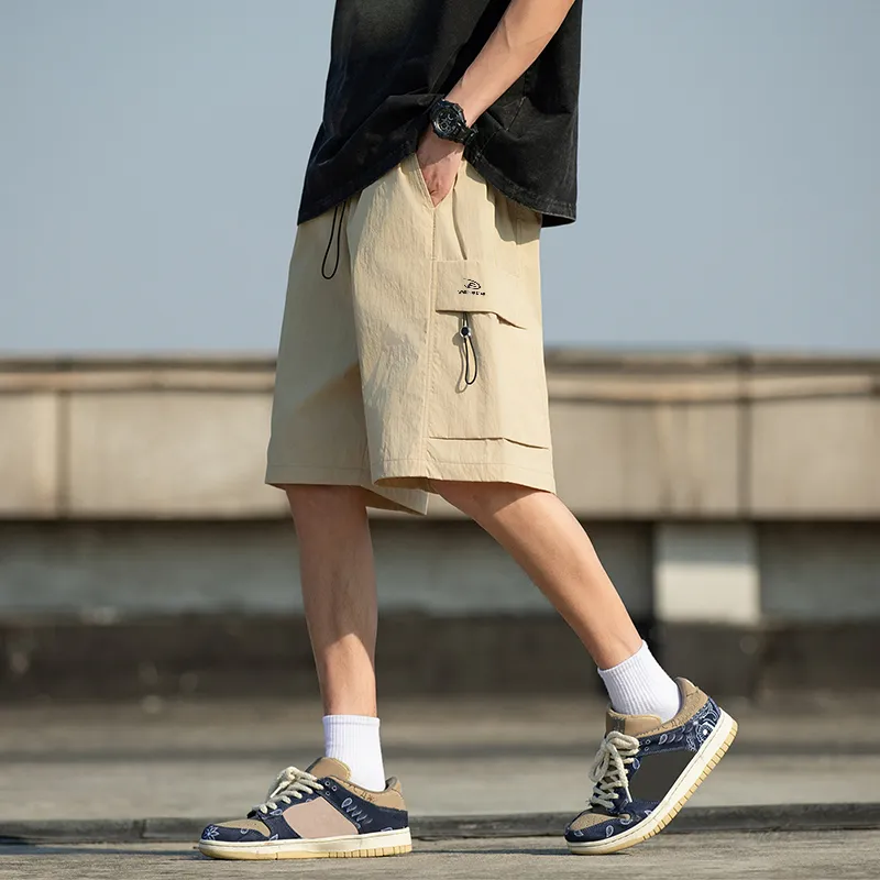 Warrior Huichao Riding The Wind Collection Cargo Shorts Unisex-23