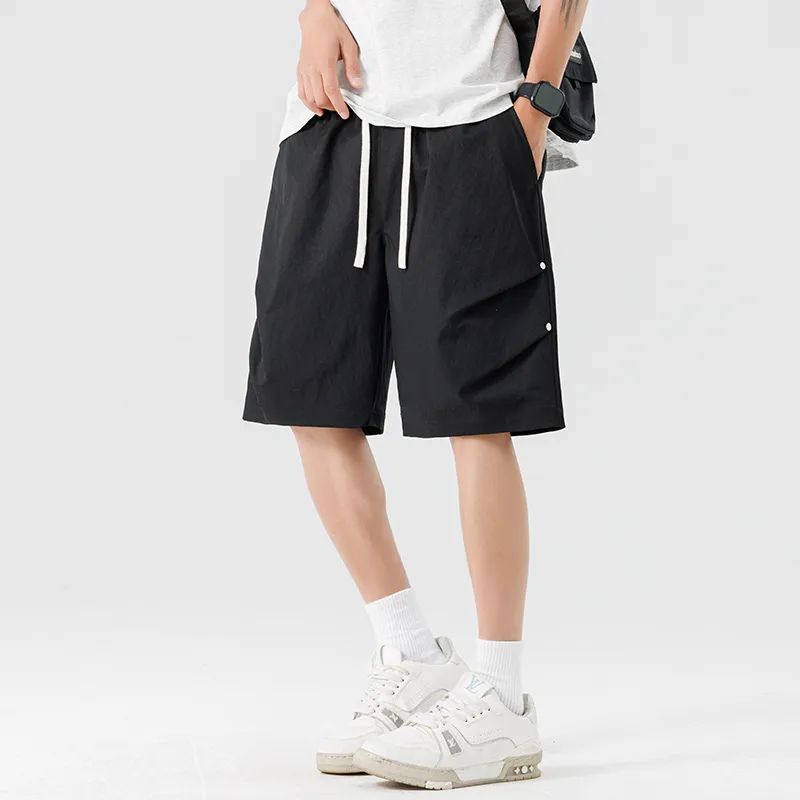 Warrior Huichao Riding The Wind Collection Casual Shorts Unisex-4