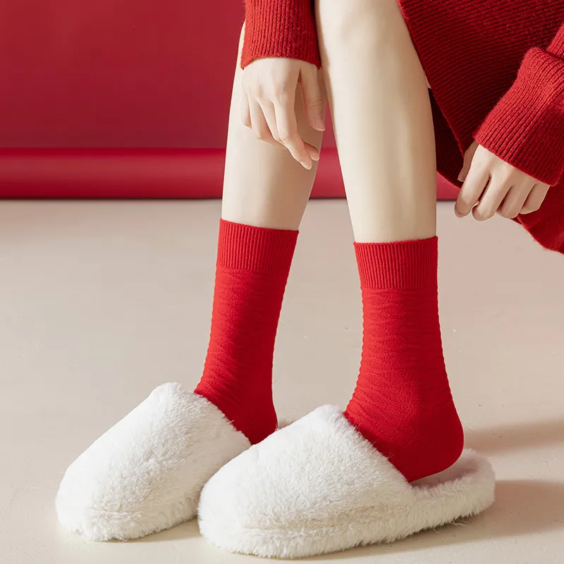 MANCHU Socks Gift Box Women's 3 Pack Red-2