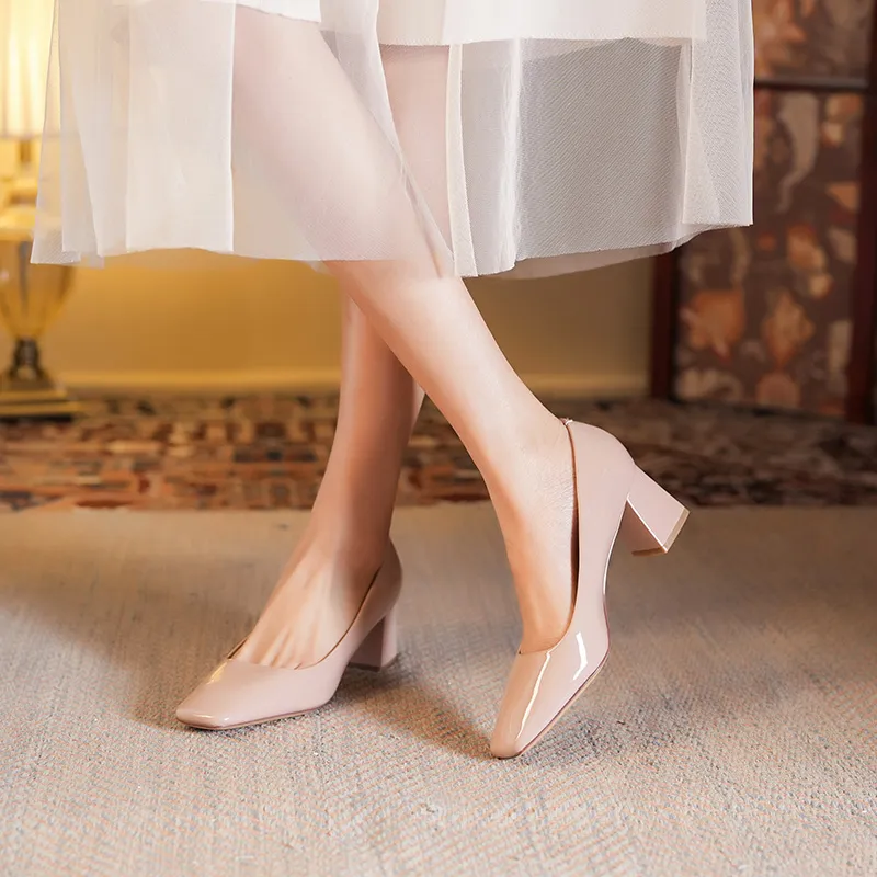 Bamiti Chunky Heel High Heels Women's-4