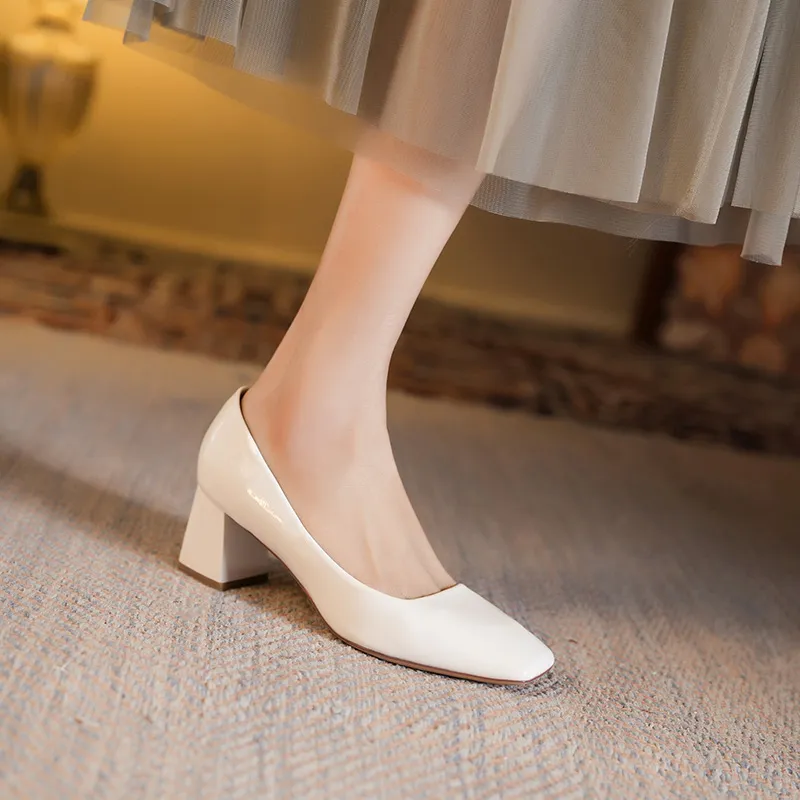 Bamiti Chunky Heel High Heels Women's-7