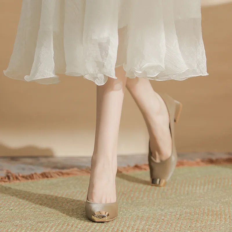 Bamiti Chunky Heel High Heels Women's-14