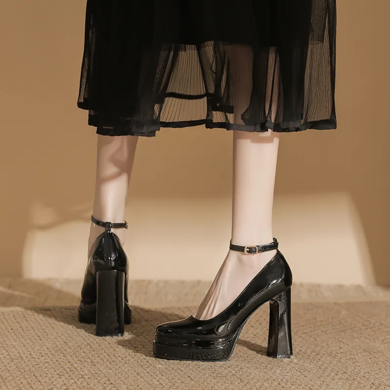 Bamiti Chunky Heel High Heels 11cm Women's Black-4