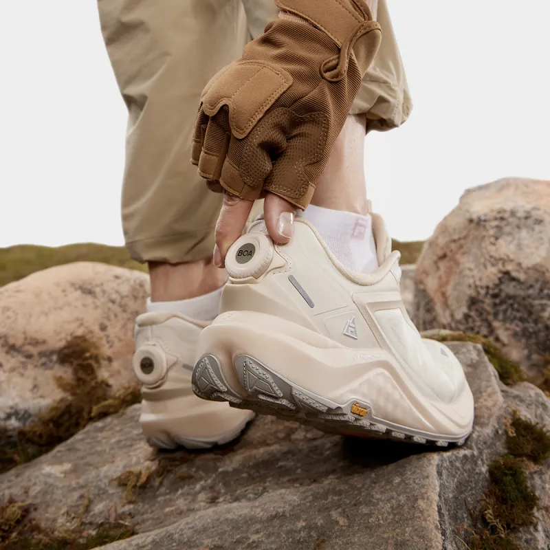 FILA BOA WOLF 2+ Low Top Outdoor Shoes Women's White-8