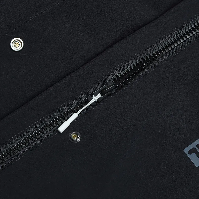 FILA Waterproof And Windproof To Keep Warm Windbreaker Jacket Women's Pitch Black-4