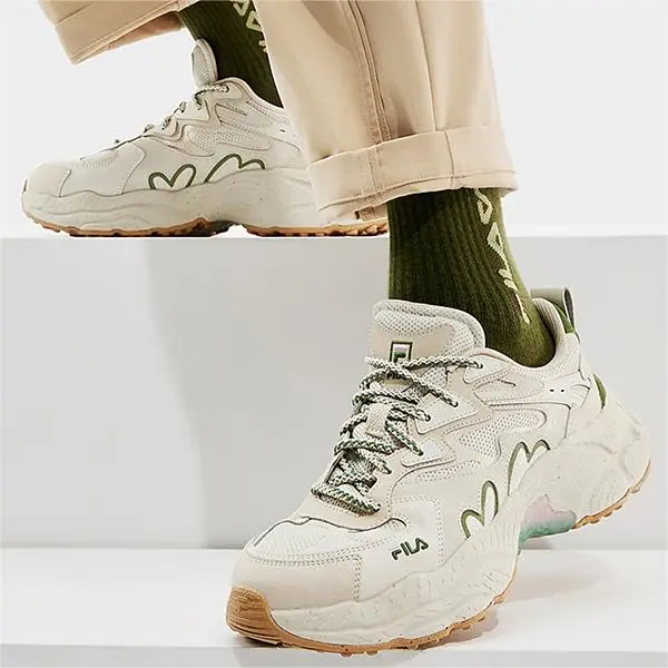 FILA Fern Sneakers Low Top Chunky Sneakers Men's Ivory White-3