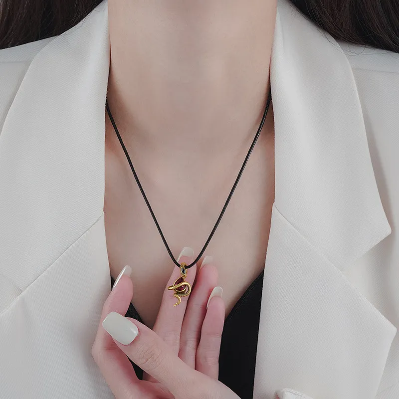 KiNGZiT Necklaces Unisex-2
