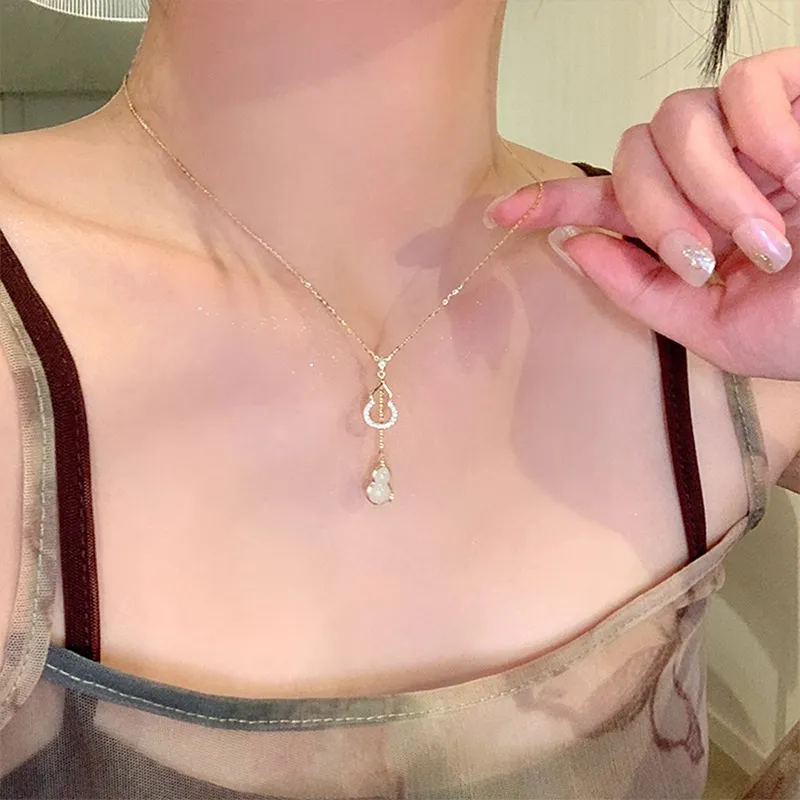 CMFY Chalcedony Jade Necklaces Unisex-3