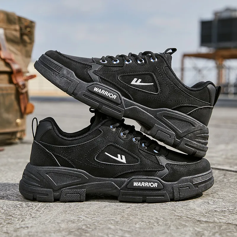 Warrior Low-Top Outdoor Shoes Men's Black-7