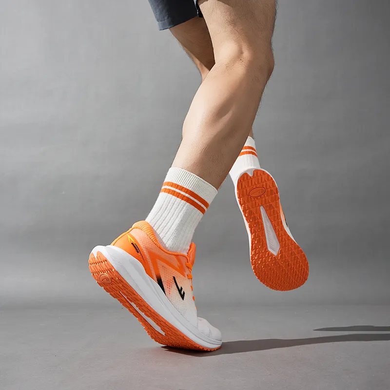 Warrior Abrasion Resistant Lightweight Rebound Low Top Casual Running Shoes Men's White Orange-6