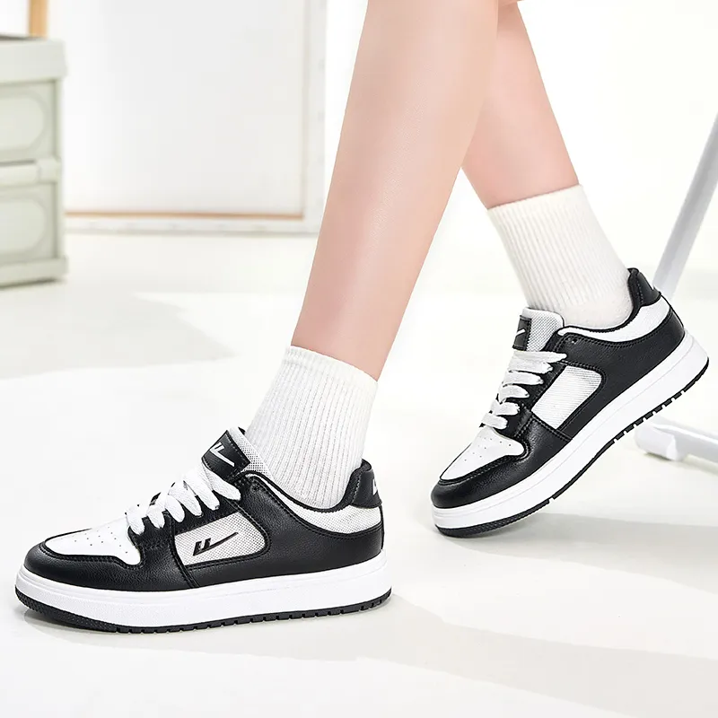 Warrior Air Force 1 Breathable Slip Resistant Low Top Skateboard Shoes Unisex Black White-6
