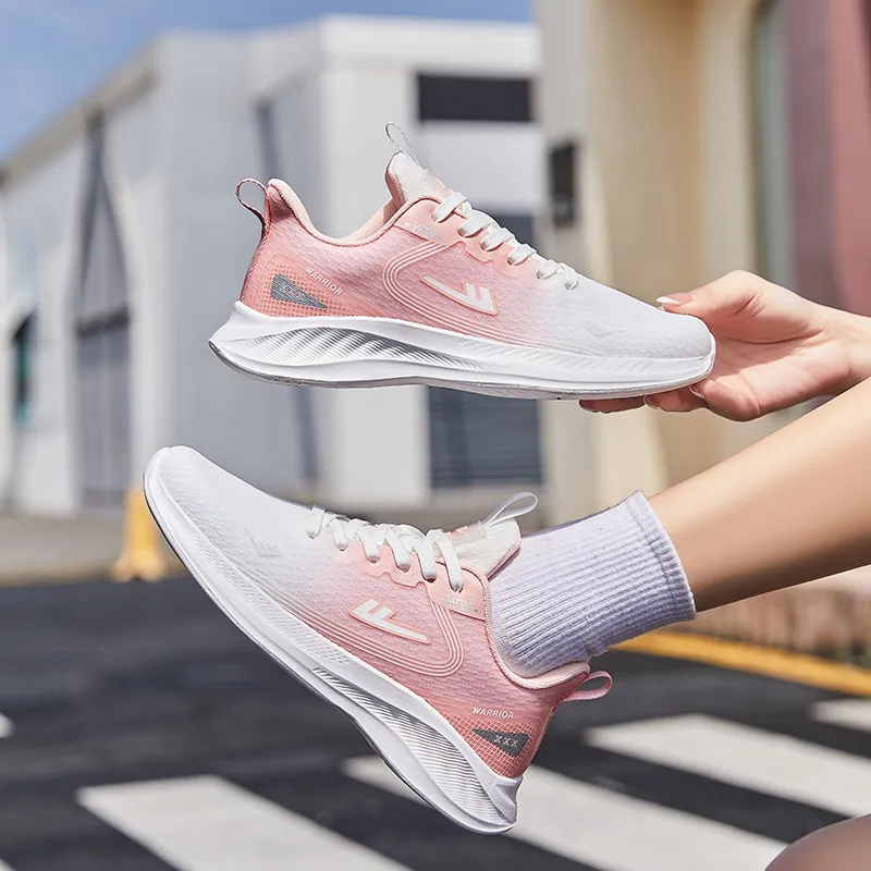 WARRIOR Running Shoes Women's Low Top Pink-4