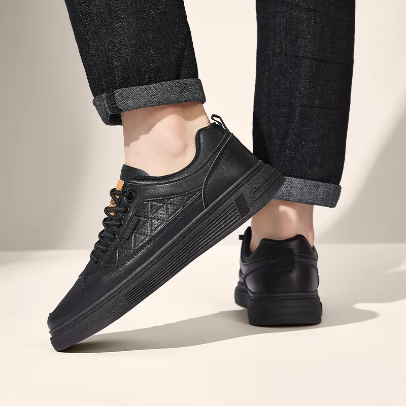 Warrior Wear resistant, Lightweight, Breathable, And Non slip. Low Top Casual Shoes Men's Black-7
