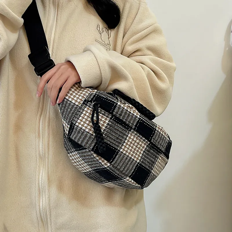 NIGEER Fanny Packs-2