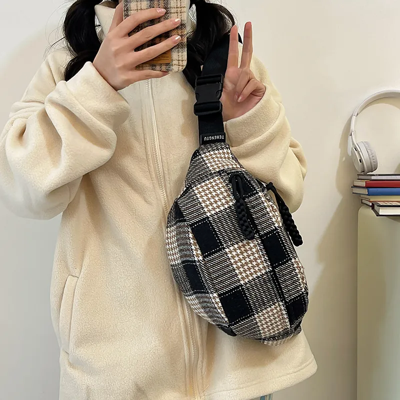 NIGEER Fanny Packs-7