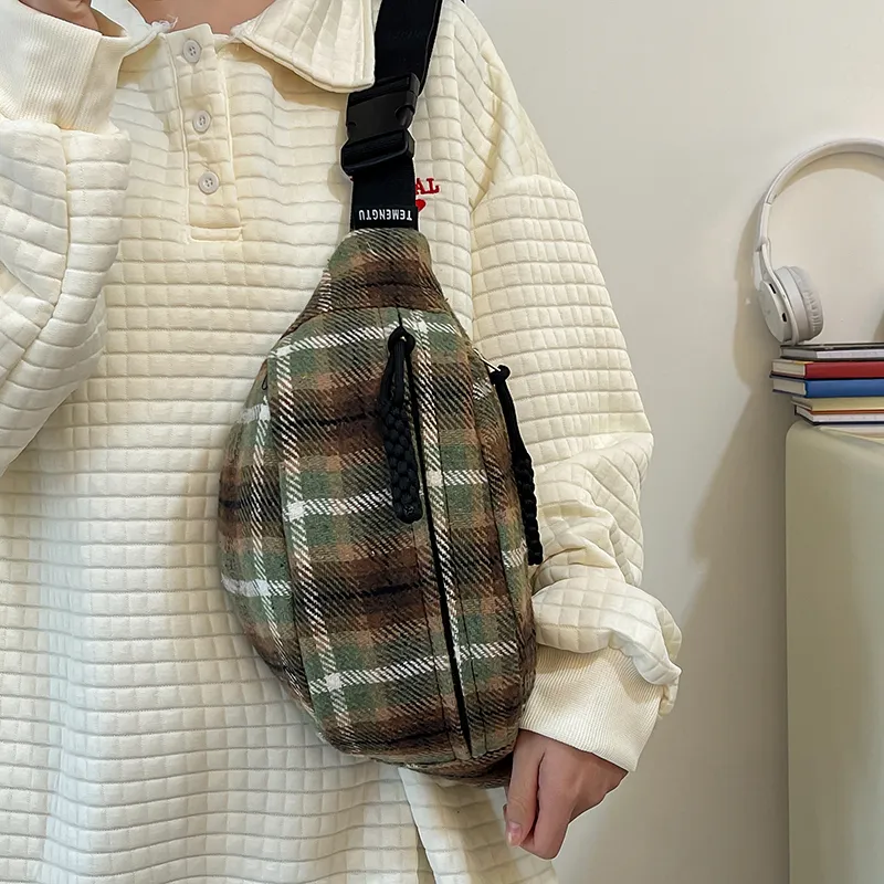 NIGEER Fanny Packs-18