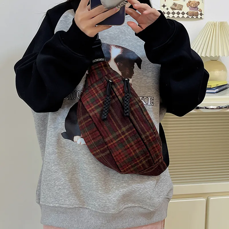 NIGEER Fanny Packs-11