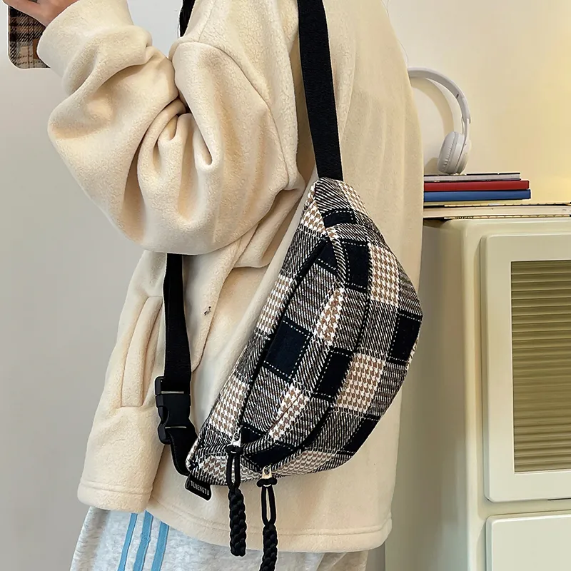 NIGEER Fanny Packs-6