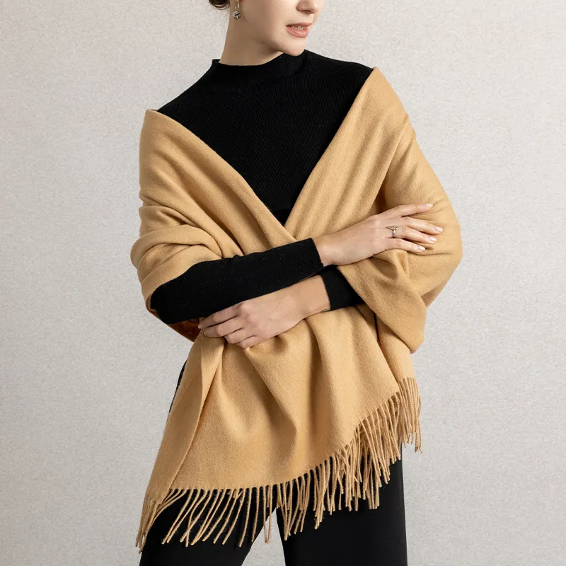 VANESSA HOGAN Plush Yarn Shawl Scarf Unisex-6