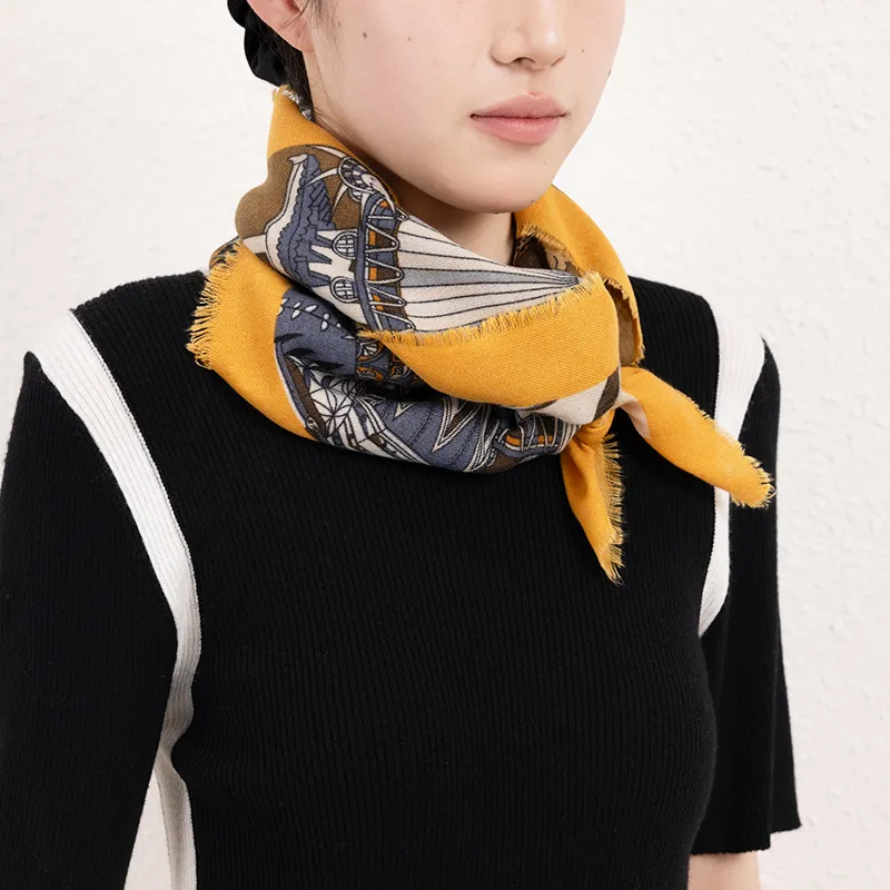 VANESSA HOGAN Silk Scarves Women's-11