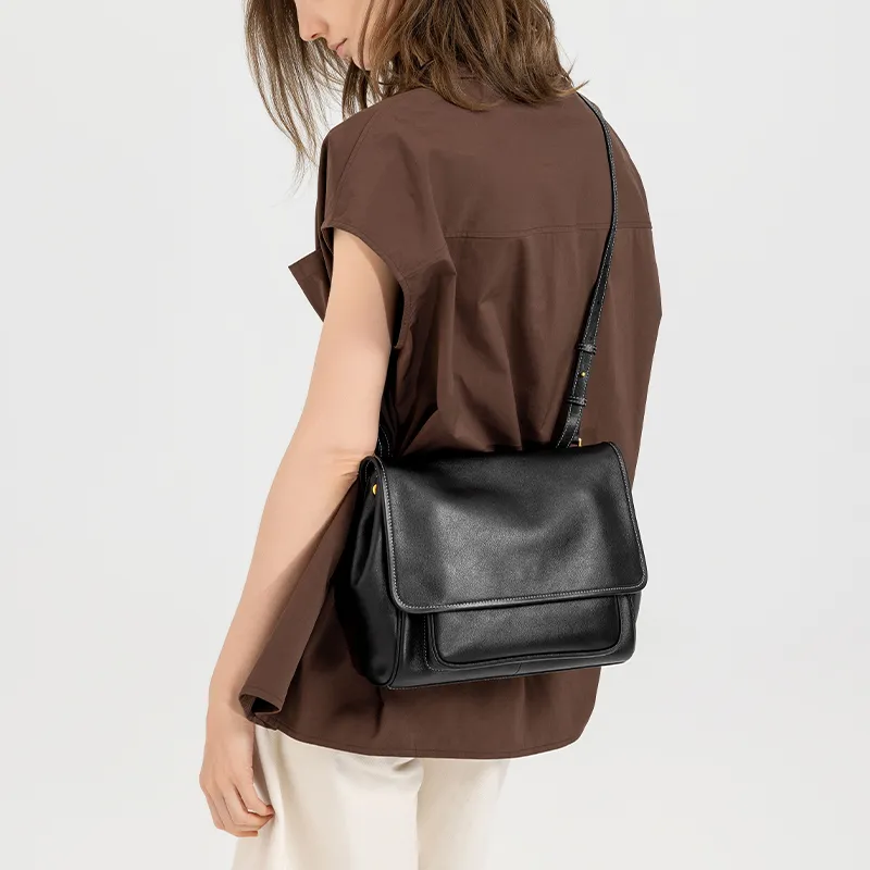VANESSA HOGAN Cow Leather Shoulder Bag Women's Obsidian Black/Cocoa Red Brown-3
