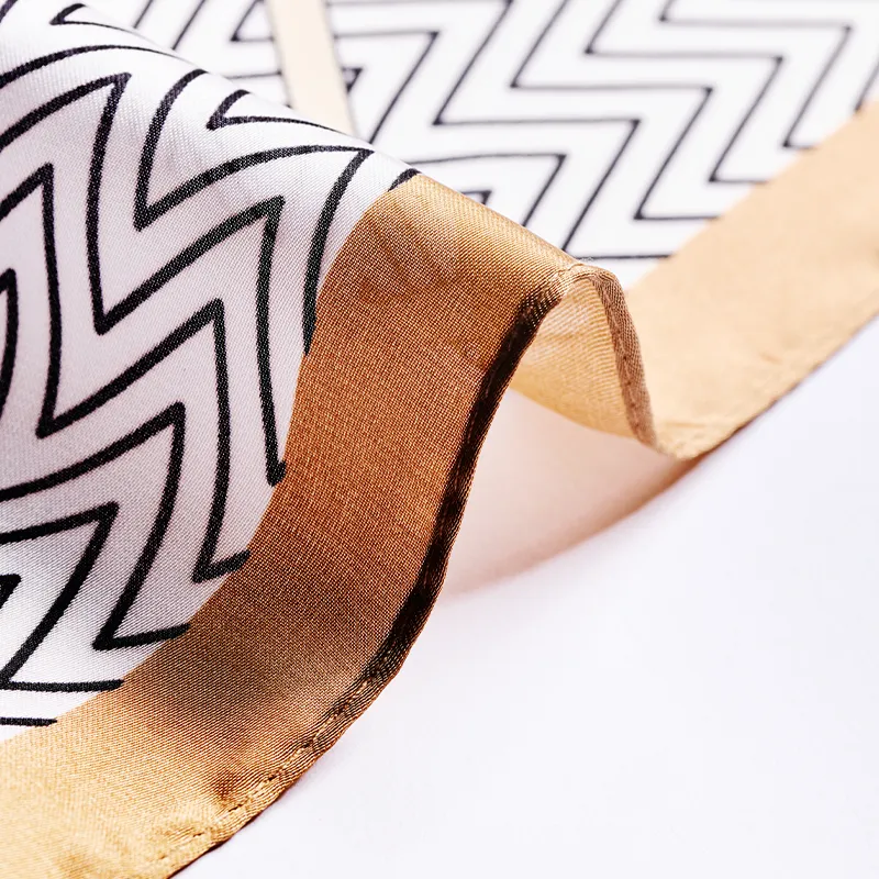 VANESSA HOGAN Silk Scarves Women's-13