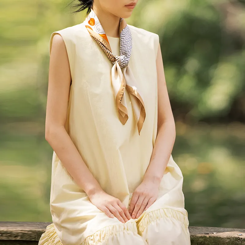 VANESSA HOGAN Silk Scarves Women's-15