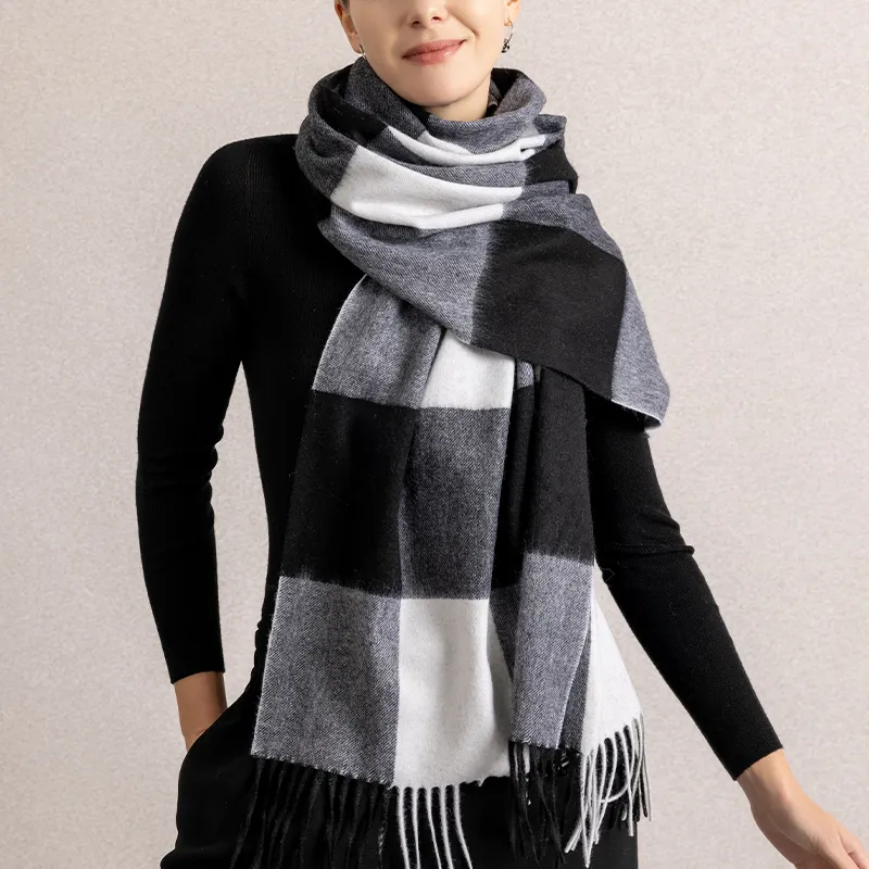VANESSA HOGAN 100% Australian Wool Plaid Plush Yarn Shawl Cloak Unisex-11