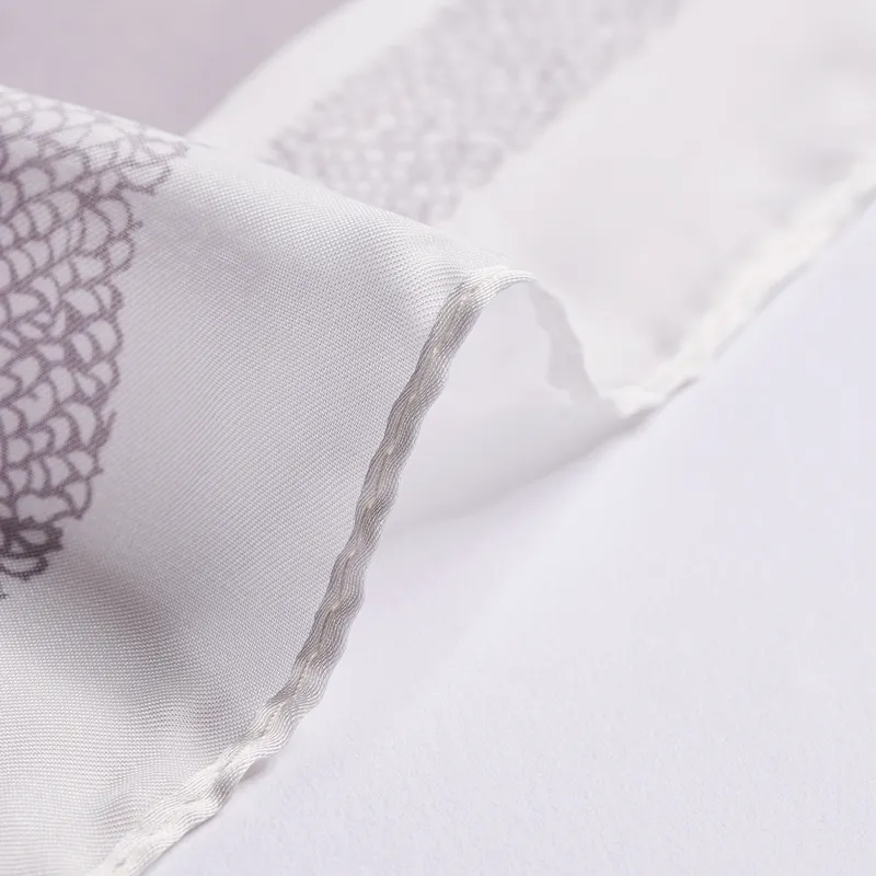 VANESSA HOGAN Silk Scarves Women's-8