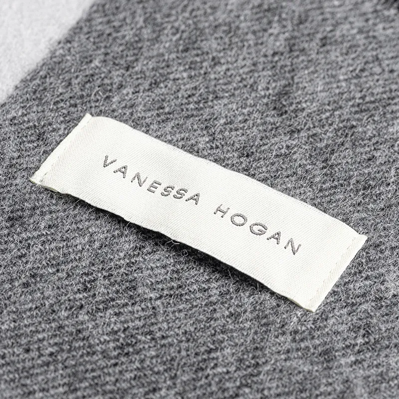 VANESSA HOGAN 100% Australian Wool Plaid Plush Yarn Shawl Cloak Unisex-10
