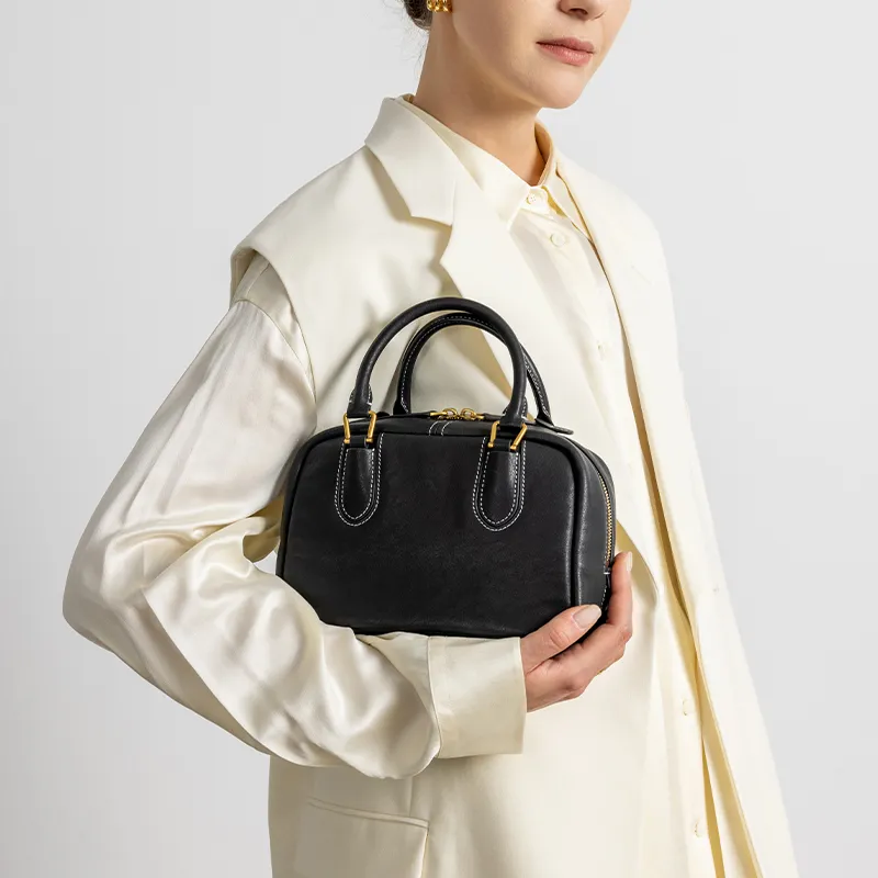 VANESSA HOGAN Handbags-10