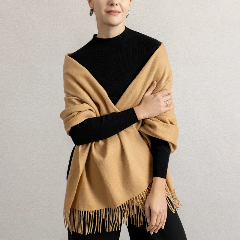 VANESSA HOGAN Plush Yarn Shawl Scarf Unisex-5