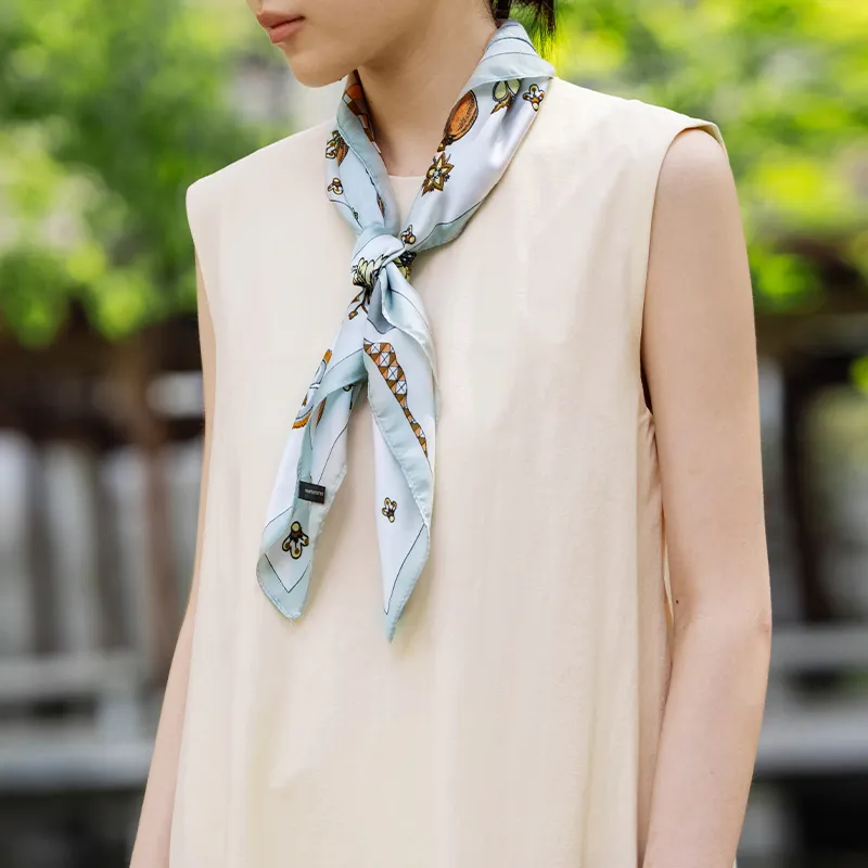 VANESSA HOGAN Silk Scarves Women's-3