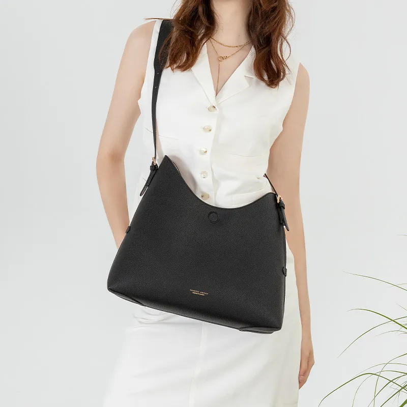 VANESSA HOGAN Shoulder Bags-3