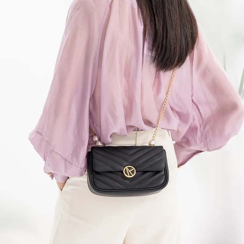 VANESSA HOGAN Cow Leather Crossbody Bags Shoulder Bags Regular Women's Ecru/Black-8