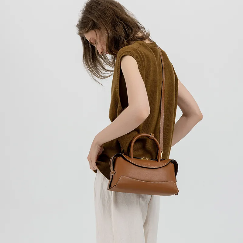 VANESSA HOGAN Cow Leather Crossbody Handbag Women's Nut Brown/Shallow Beach White/Midnight Black-3